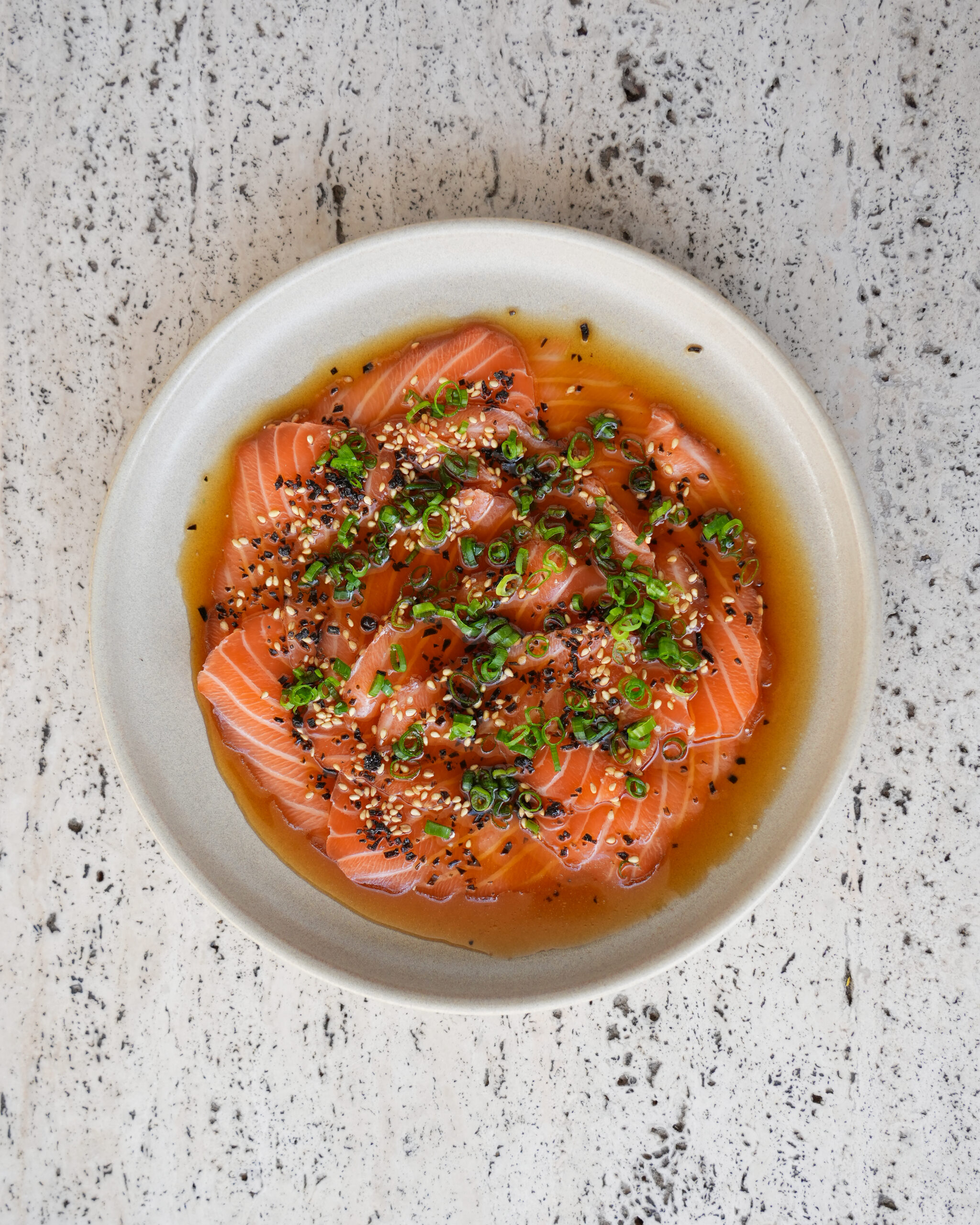 SALMON CARPACCIO